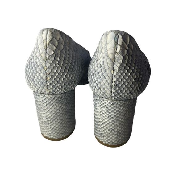 M. Gemi Lustro Snakeskin Block Heel Light Grey Blue Almond Toe Heels IT 36 US 6 - Picture 7 of 9